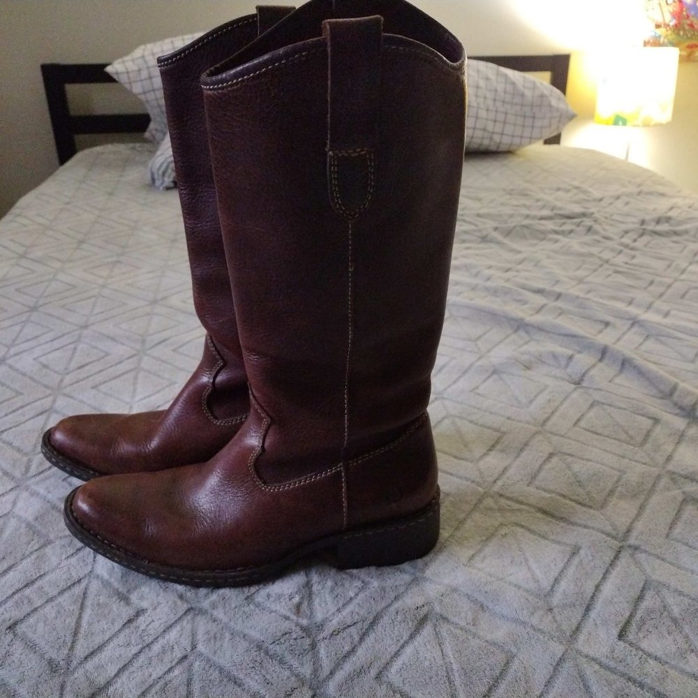 BORN BOOTS BROWN LEATHER